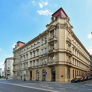 Klimentska 52 Residence